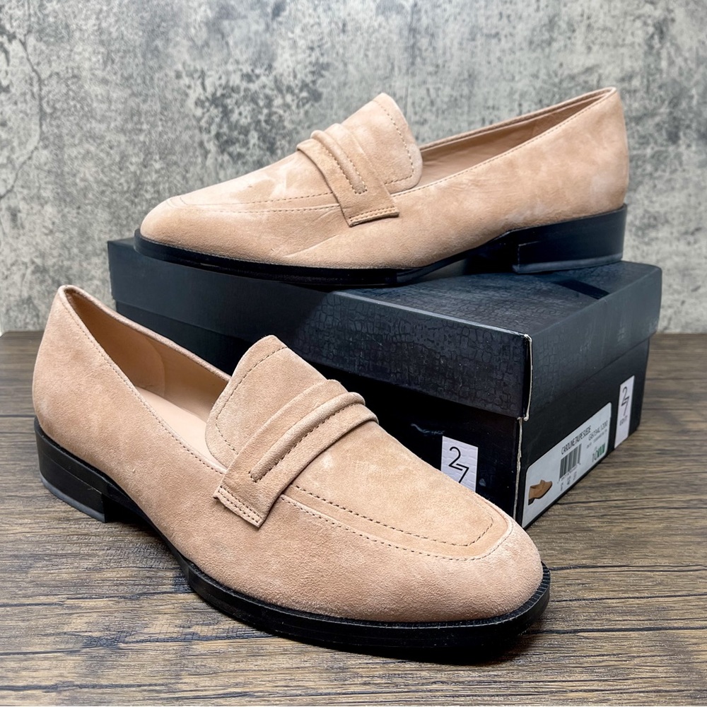 27 Edit Naturalizer taupe suede loafers, like new, “Caroline” loafers 10 Wide